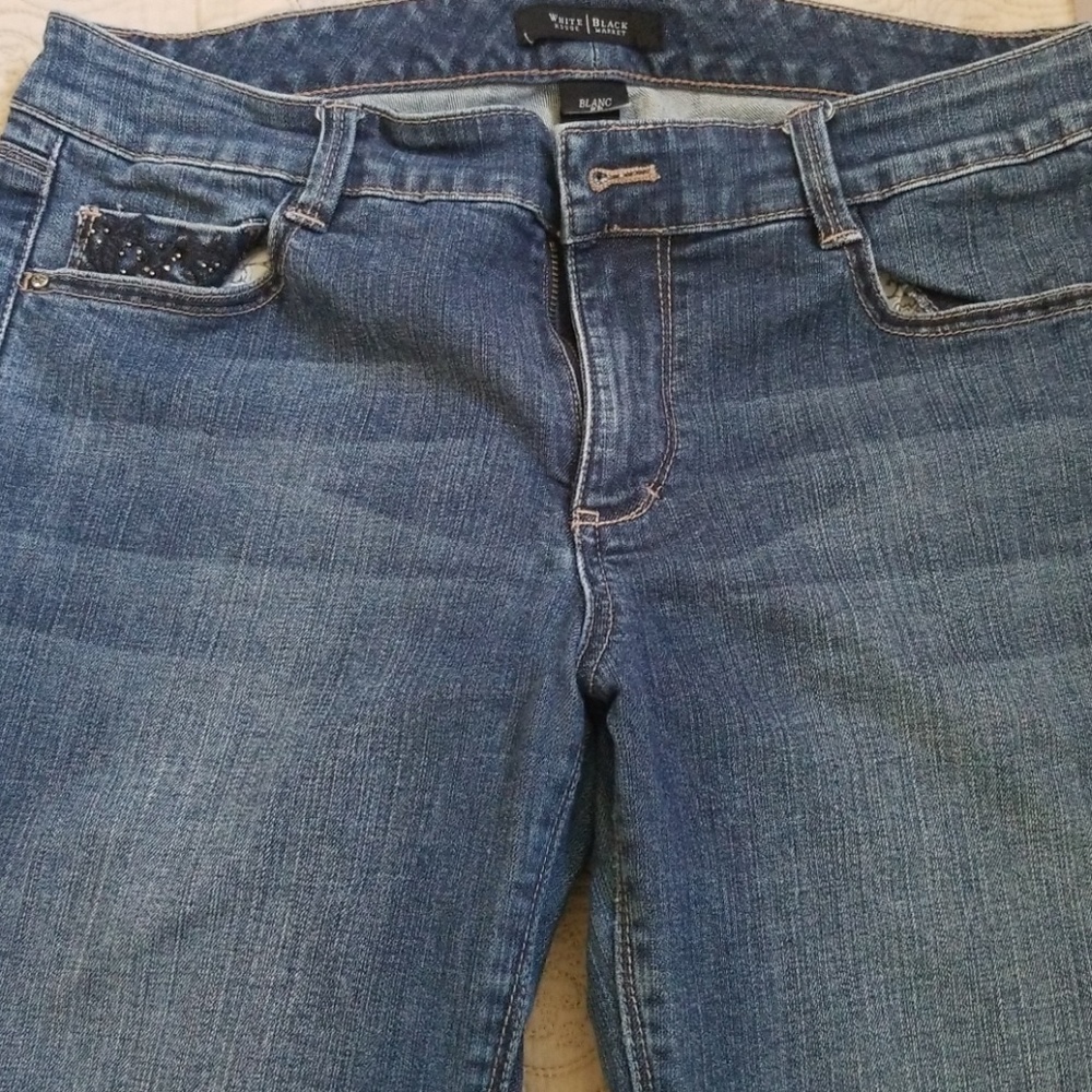 Womens WHBM Sz 8R Med Wash Boot LegJeans